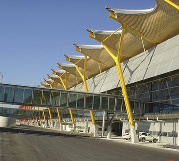 DIGITAL & EMERGENCY PUBLIC ADDRESS SYSTEMS AT MADRID´S ADOLFO SUÁREZ AIRPORT