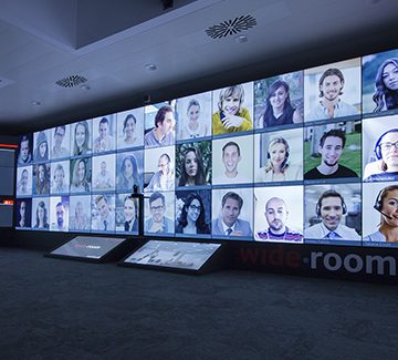 THE WIDE ROOM IN THE FINANCIAL CITY OF BANCO SANTANDER